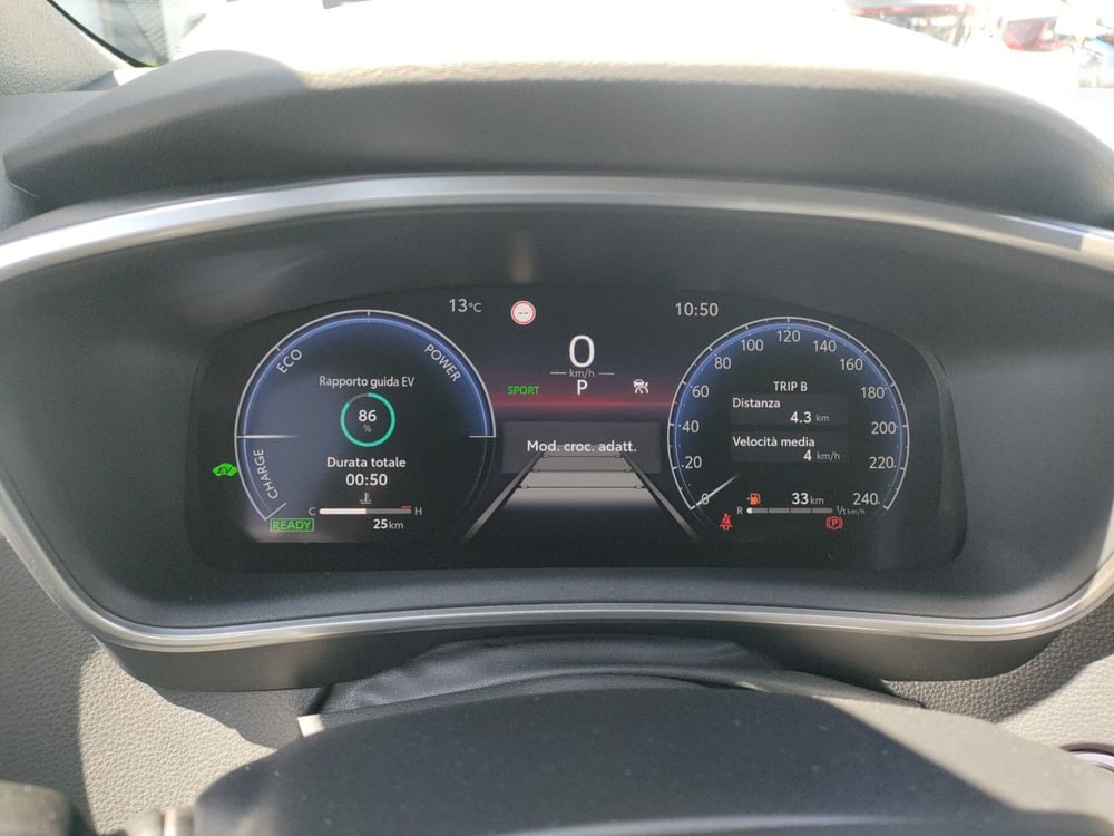 Toyota Corolla Touring Sports nuova a Catania (11)