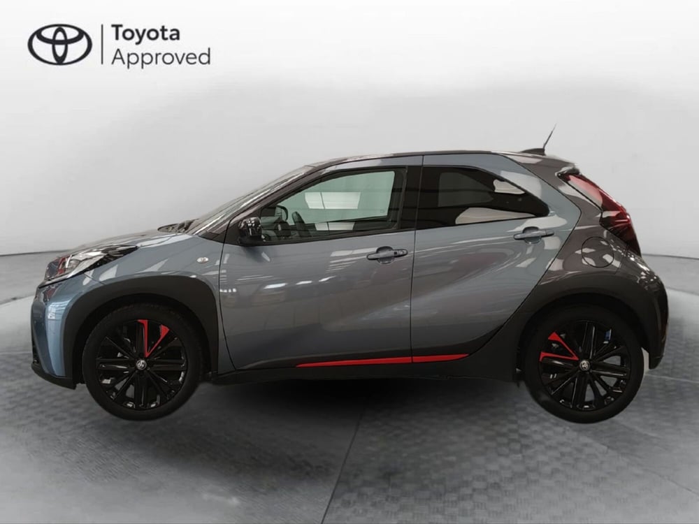 Toyota Aygo X usata a Roma (18)