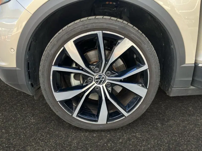 Volkswagen T-Roc Cabrio usata a Bologna (13)