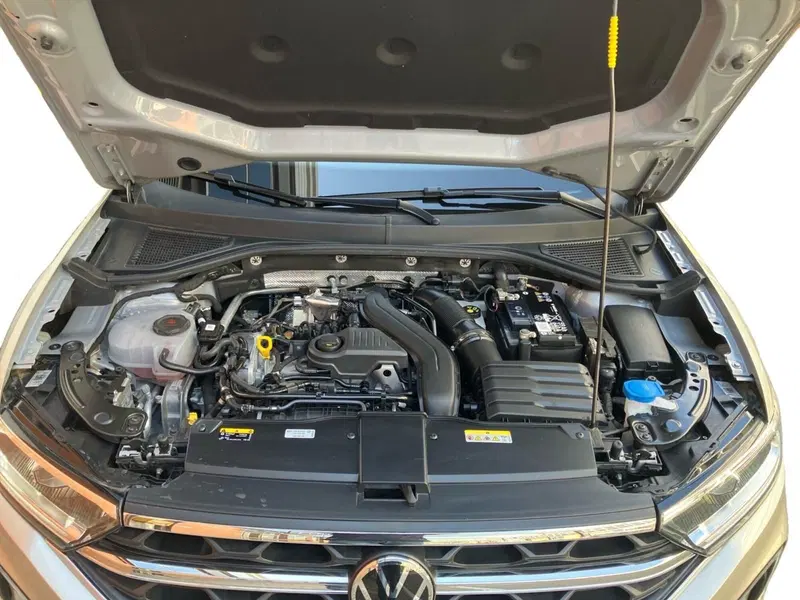 Volkswagen T-Roc Cabrio usata a Bologna (16)
