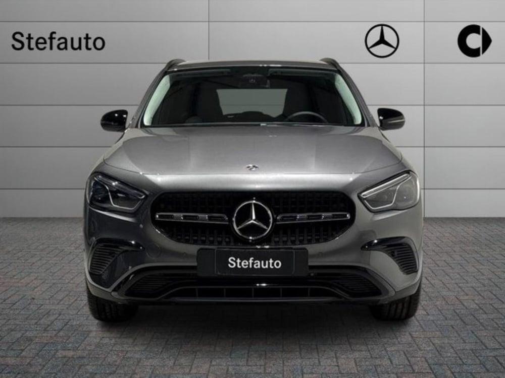 Mercedes-Benz GLA SUV nuova a Bologna (4)