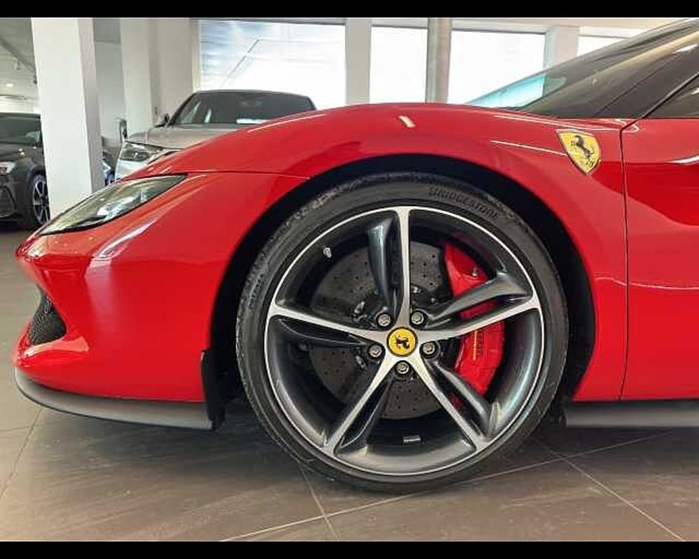Ferrari 296 Spider usata a Roma (16)