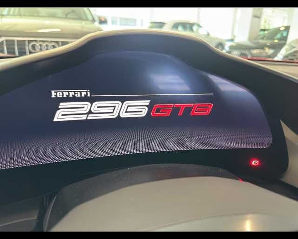 Ferrari 296 Spider usata a Roma (20)