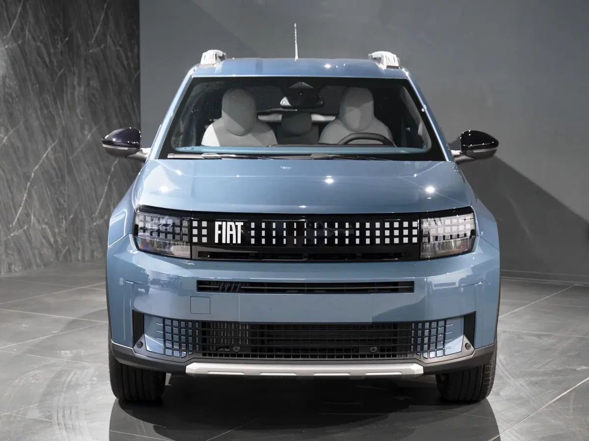 Fiat Grande Panda nuova a Prato (2)