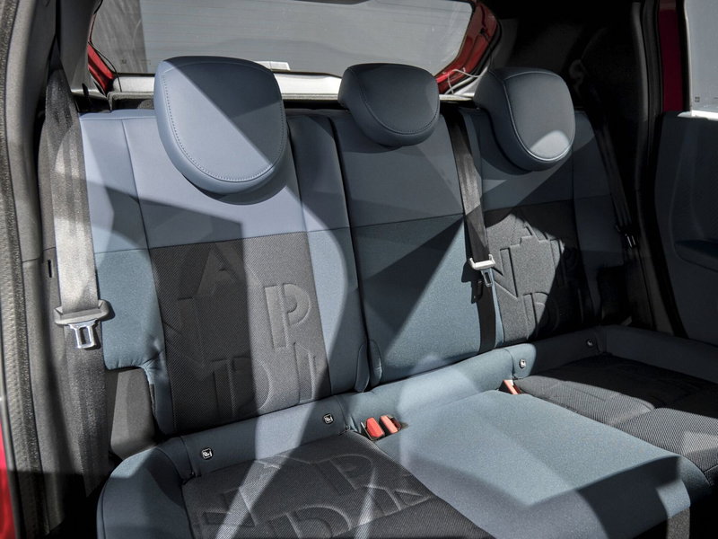 Fiat Grande Panda nuova a Prato (9)