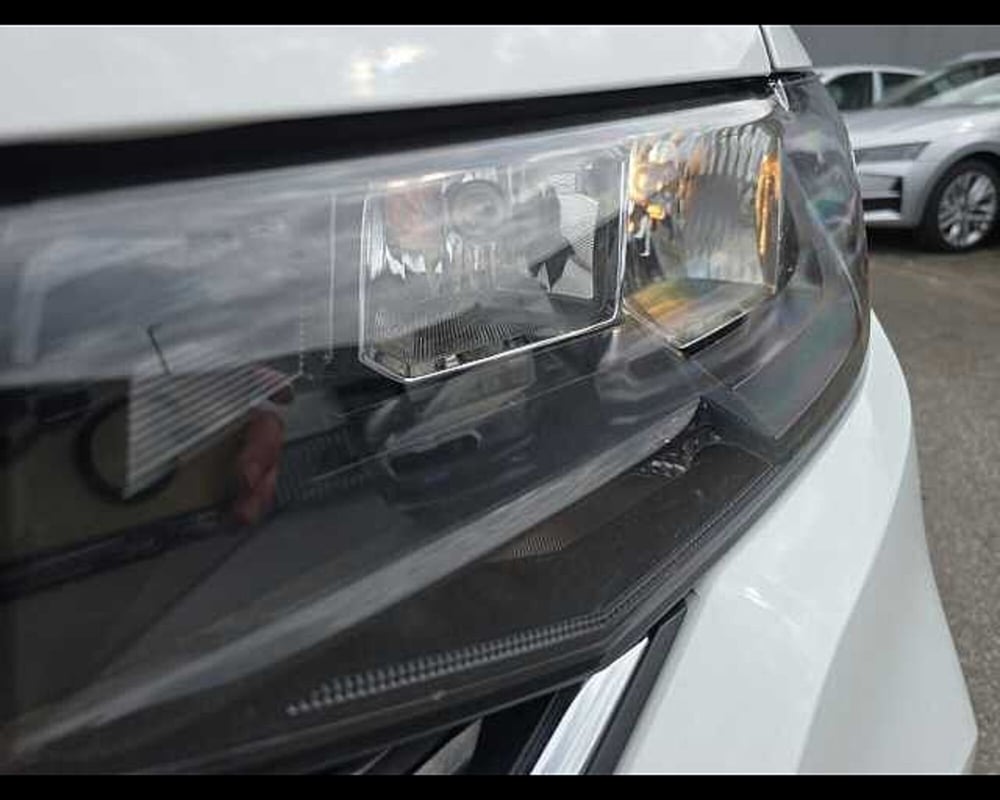 Volkswagen T-Cross usata a Roma (13)