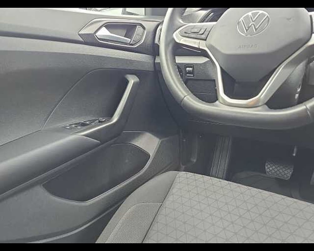 Volkswagen T-Cross usata a Roma (15)