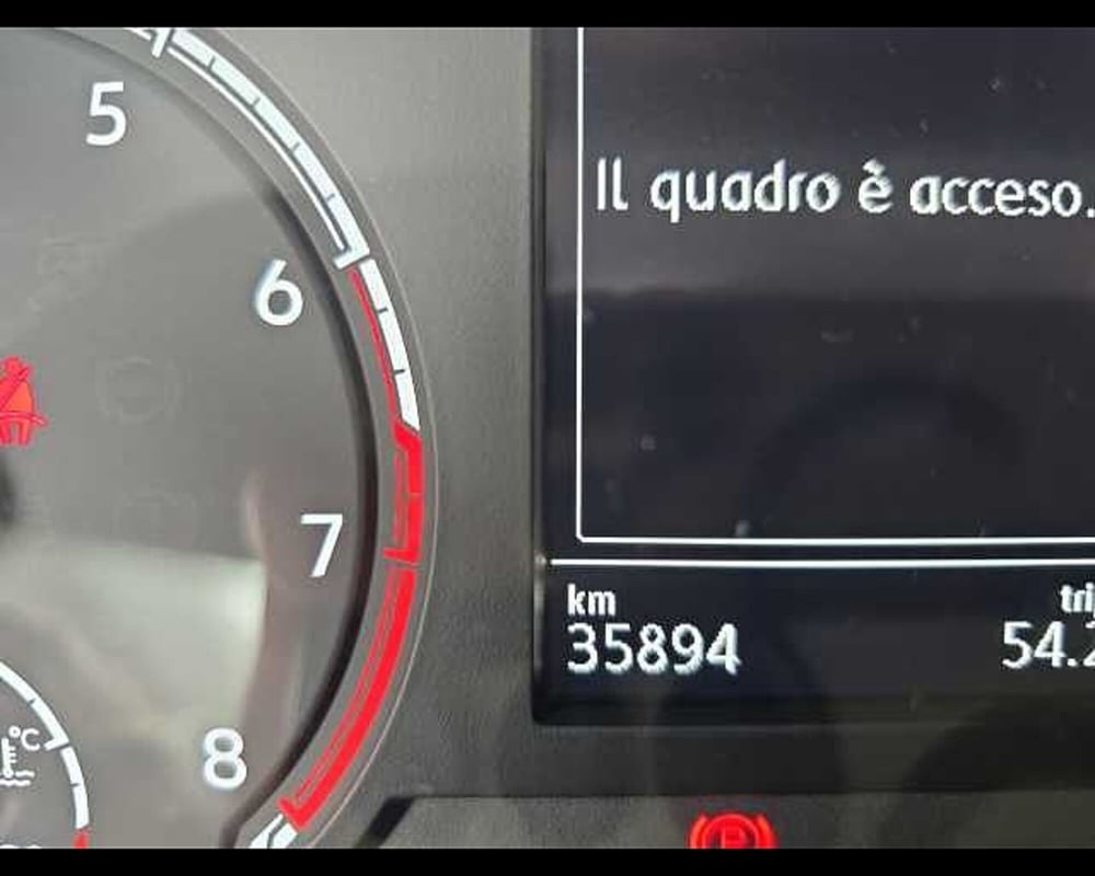 Volkswagen T-Cross usata a Roma (18)