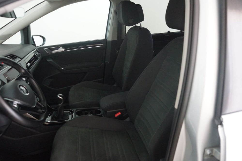 Volkswagen Touran usata a Torino (10)