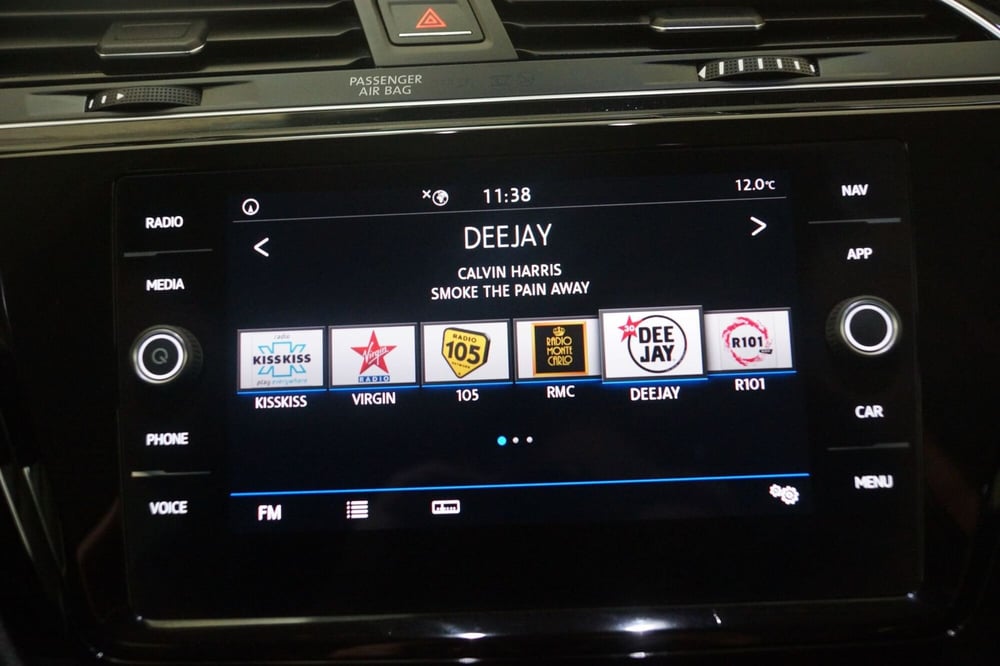 Volkswagen Touran usata a Torino (19)