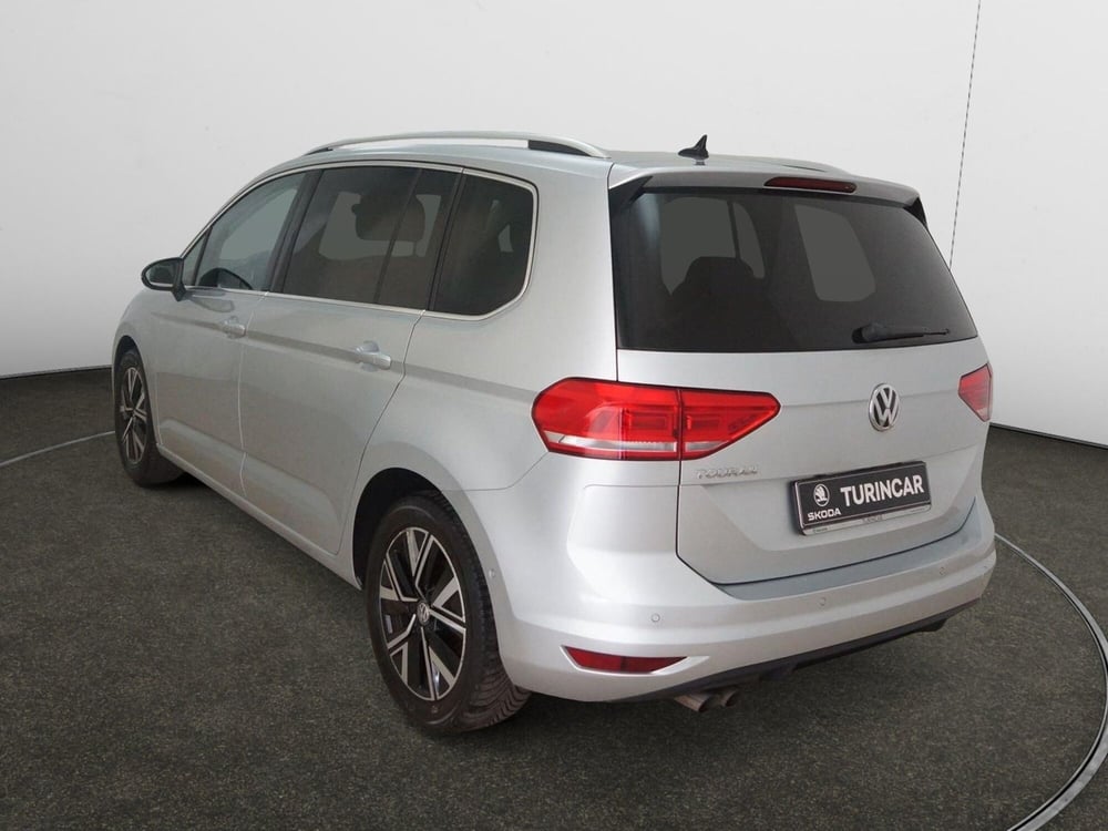 Volkswagen Touran usata a Torino (4)