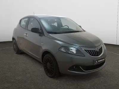 Lancia Ypsilon 1.0 FireFly 5 porte S&amp;S Hybrid Ecochic Gold del 2022 usata a Torino