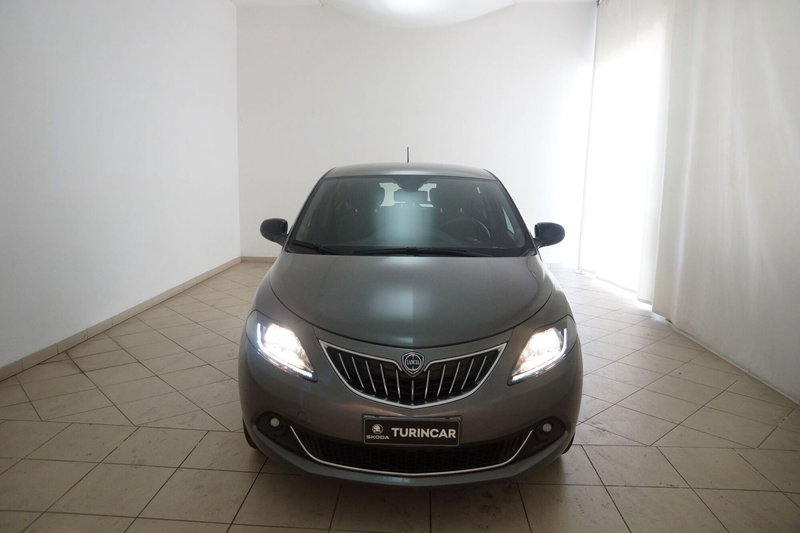 Lancia Ypsilon usata a Torino (15)