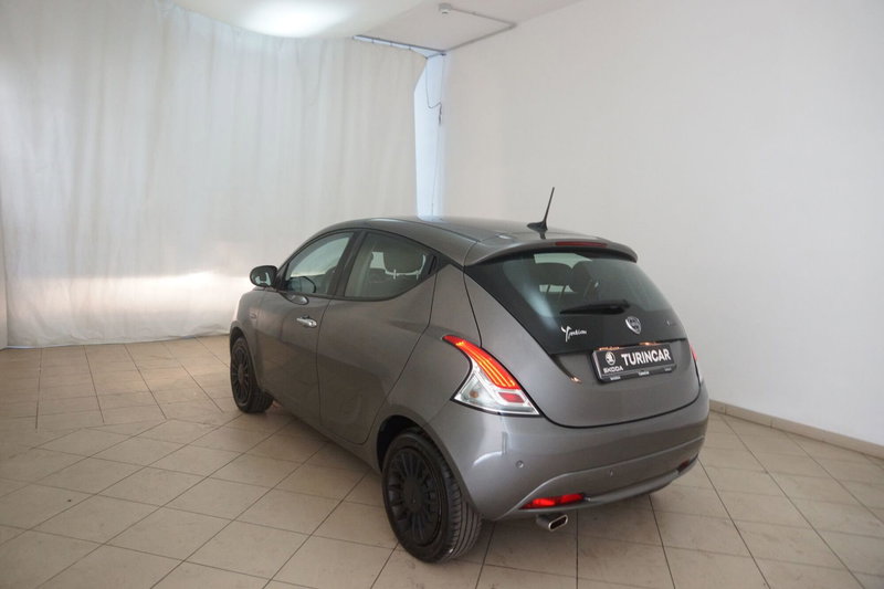 Lancia Ypsilon usata a Torino (17)