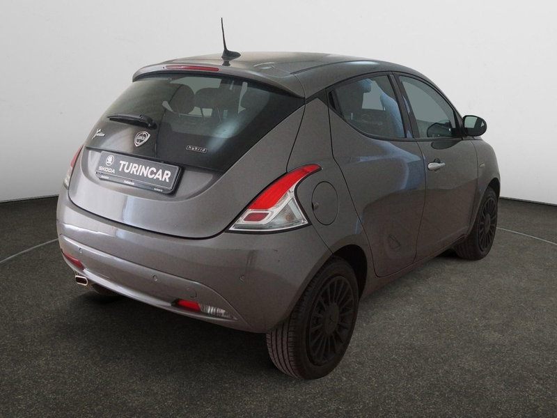 Lancia Ypsilon usata a Torino (6)