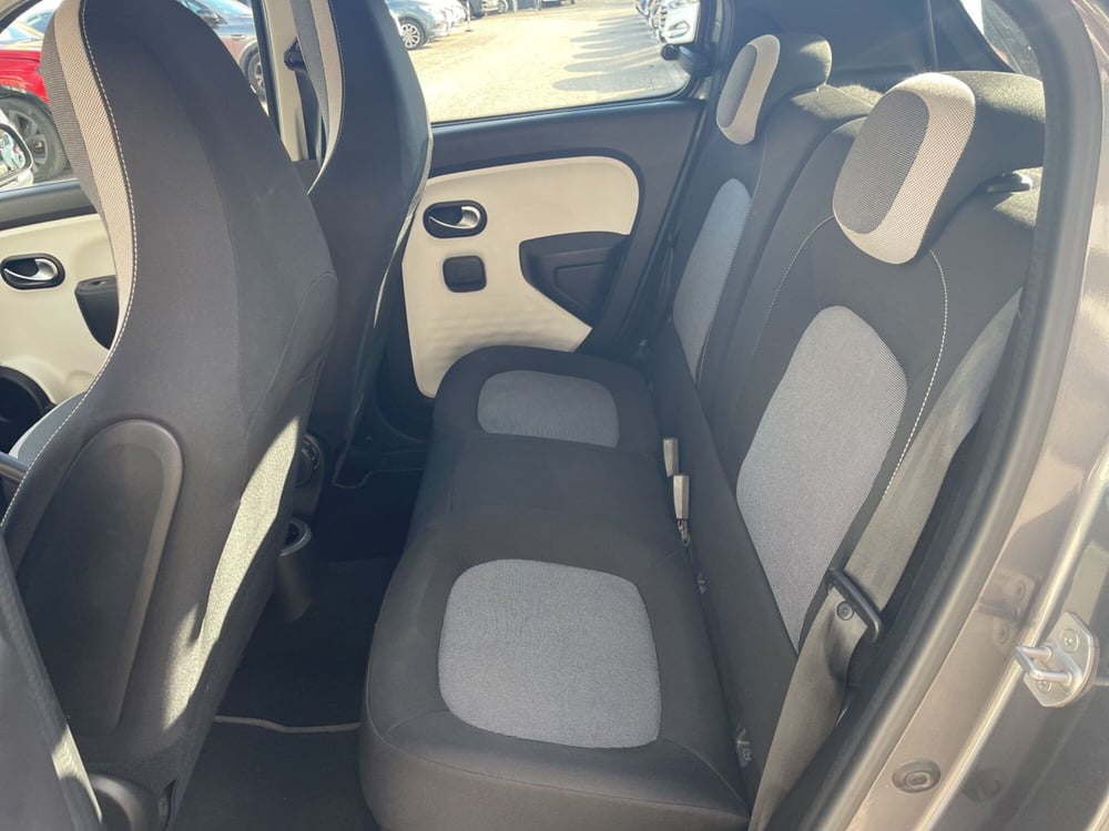 Renault Twingo usata a Roma (16)