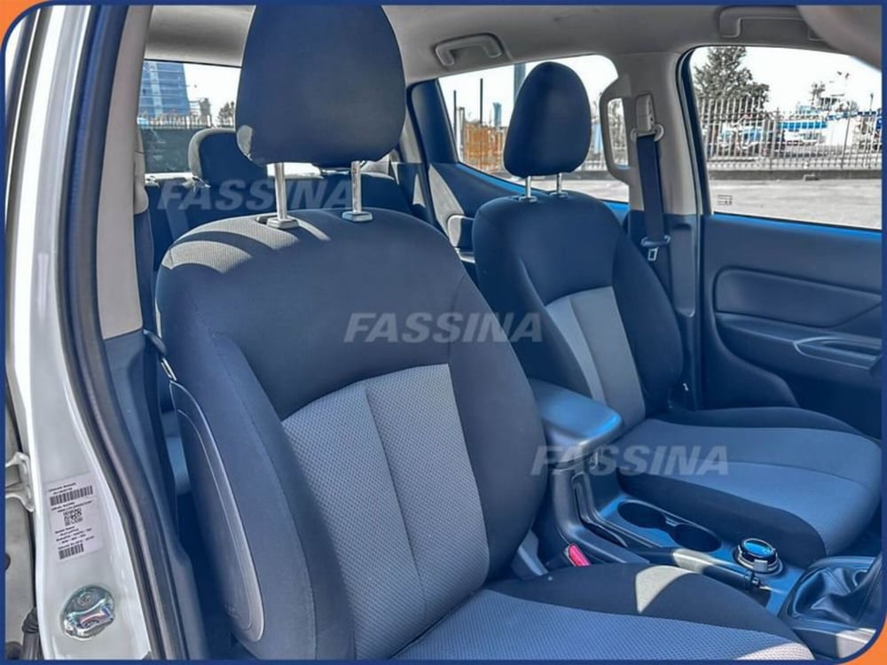 Mitsubishi L200 usata a Milano (12)