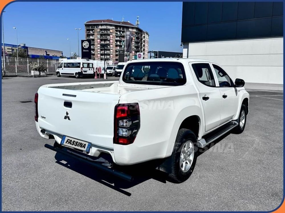 Mitsubishi L200 usata a Milano (6)