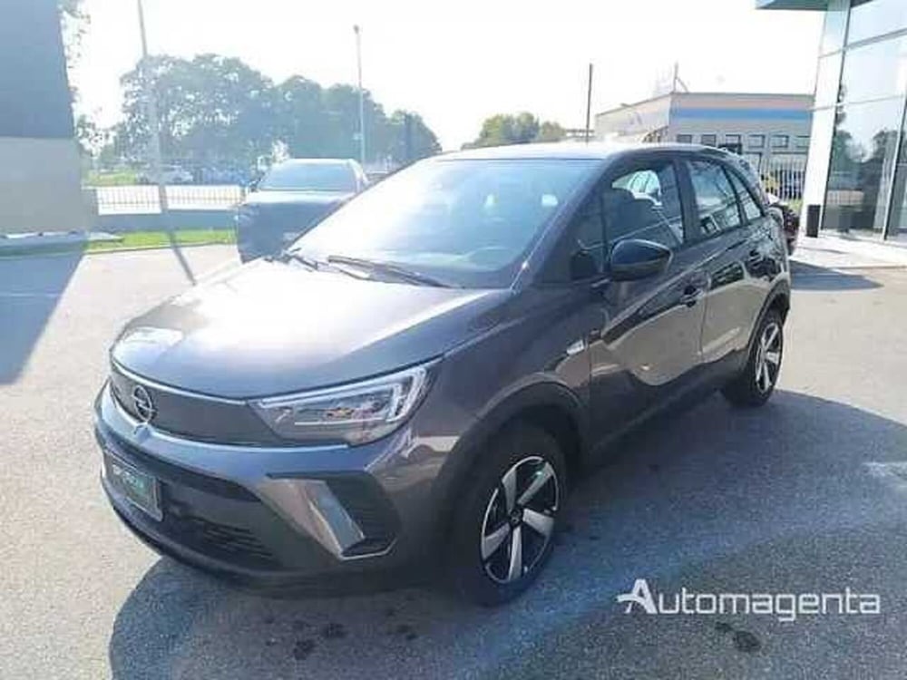 Opel Crossland nuova a Milano (3)