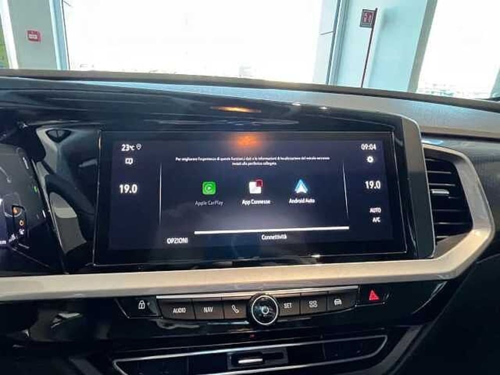 Opel Grandland nuova a Milano (16)