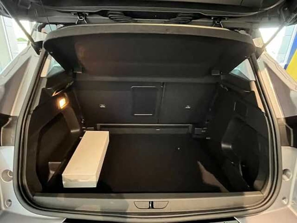 Opel Grandland nuova a Milano (7)