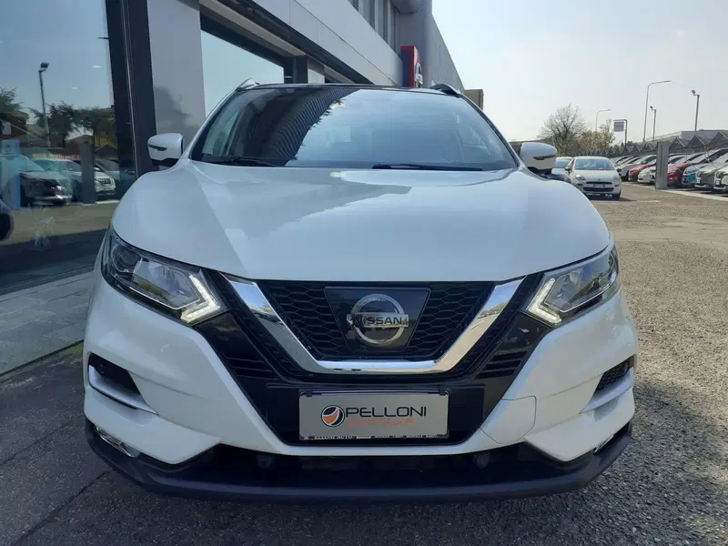 Nissan Qashqai usata a Modena (2)