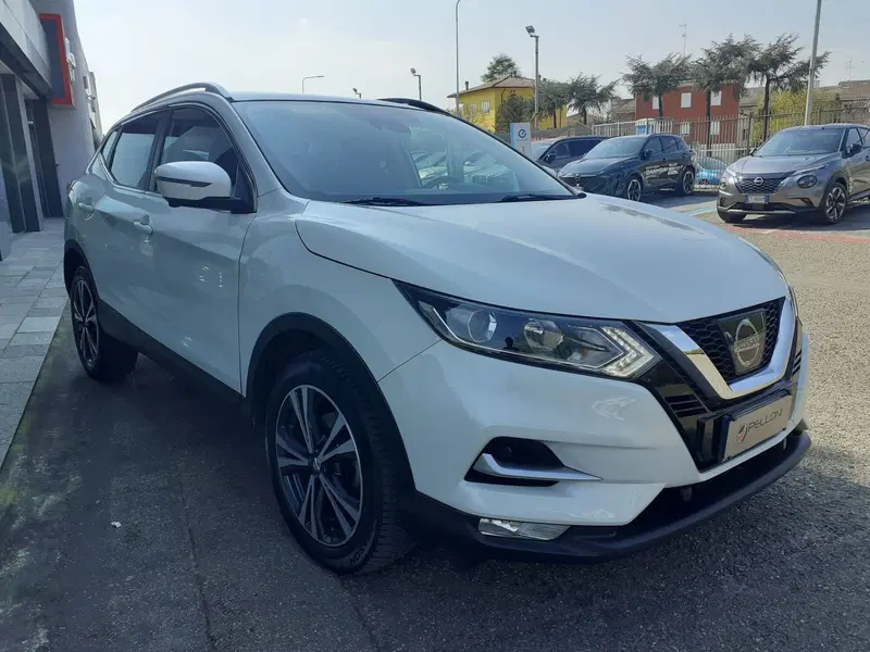 Nissan Qashqai usata a Modena (3)