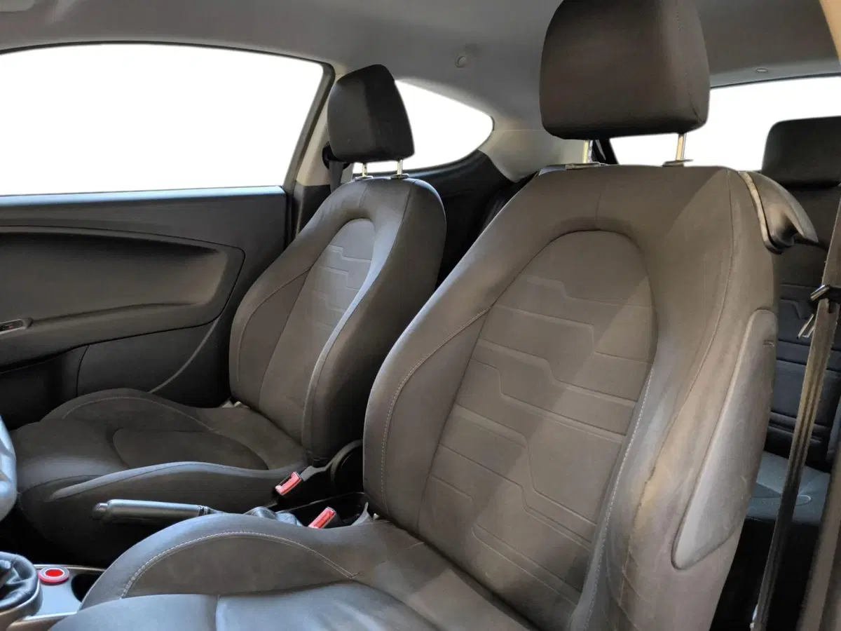 Alfa Romeo MiTo usata a Udine (8)