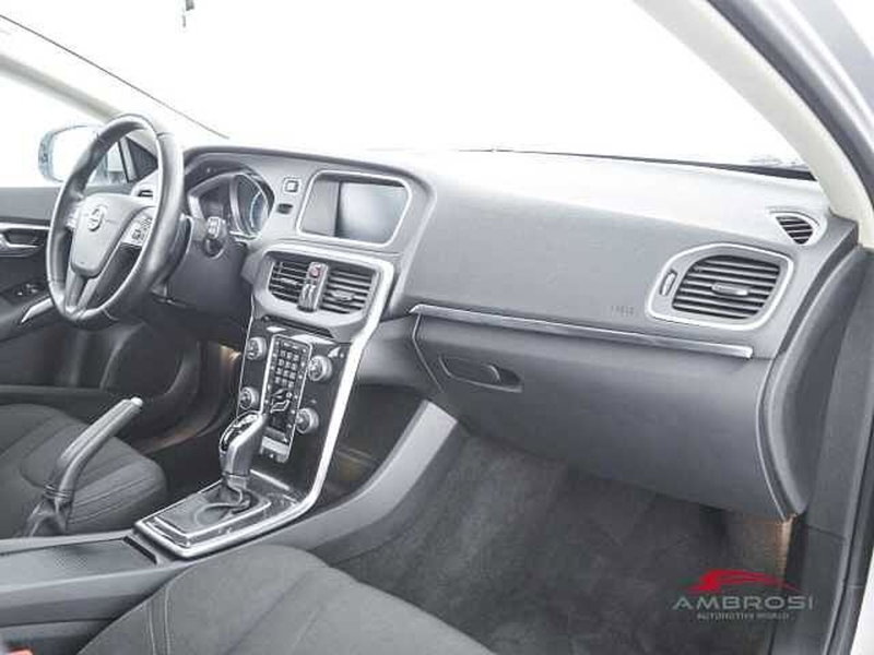 Volvo V40 usata a Perugia (12)