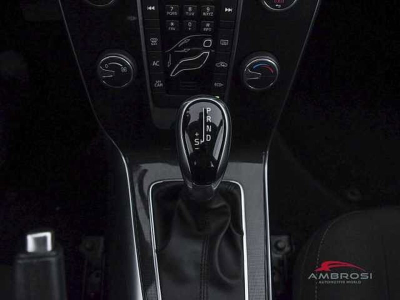 Volvo V40 usata a Perugia (19)