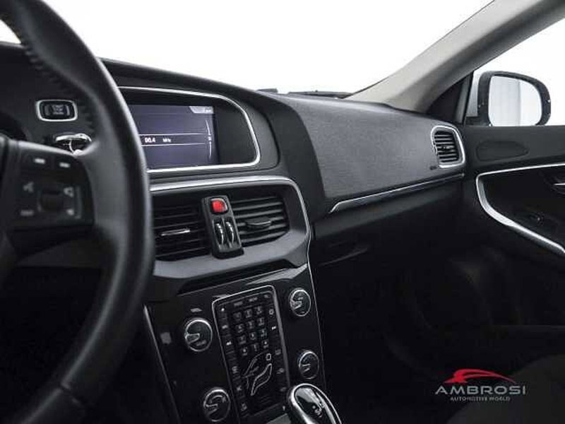 Volvo V40 usata a Perugia (20)