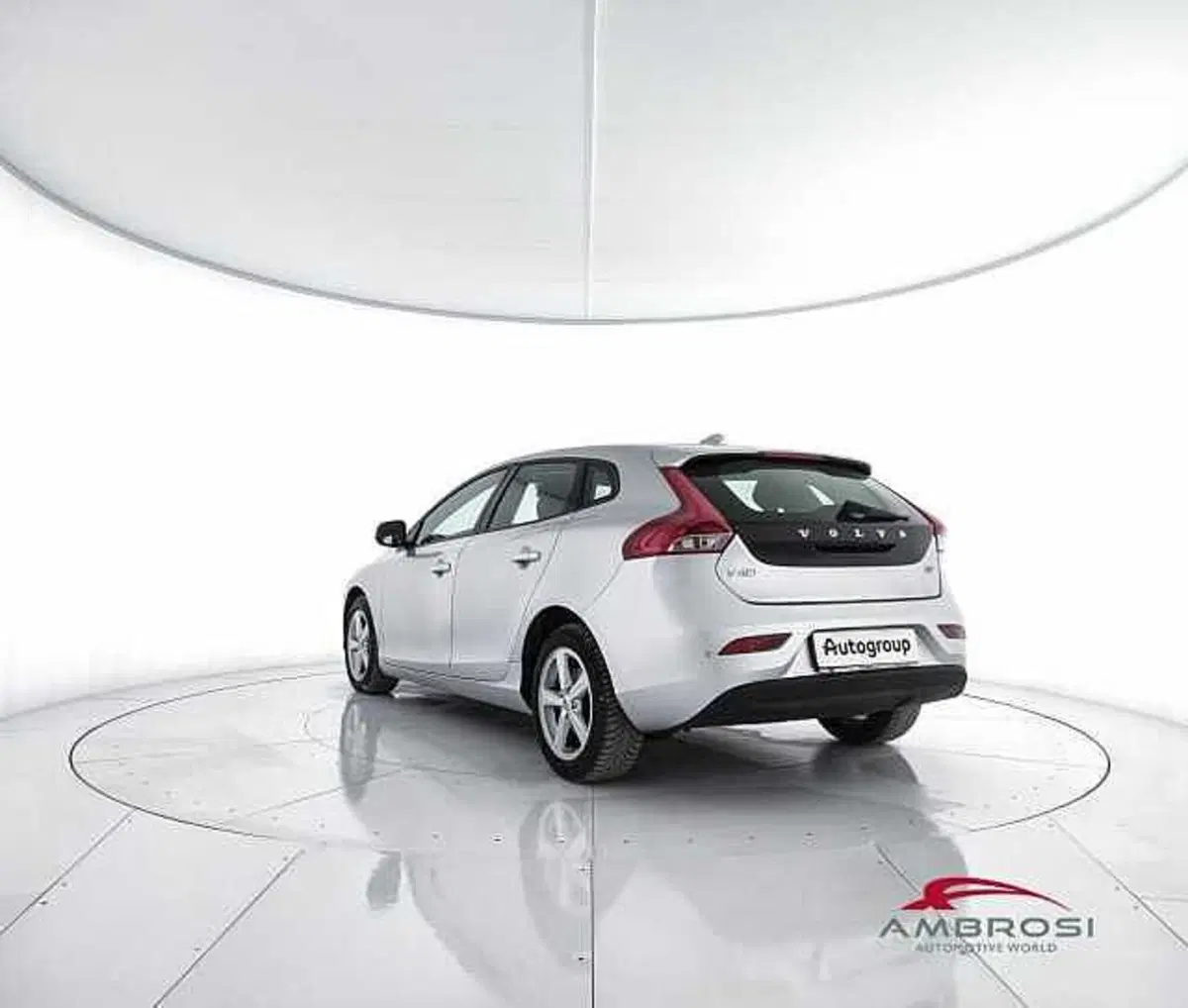 Volvo V40 usata a Perugia (4)