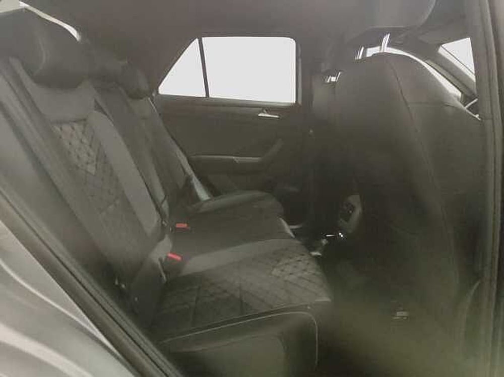Volkswagen T-Roc nuova a Como (12)