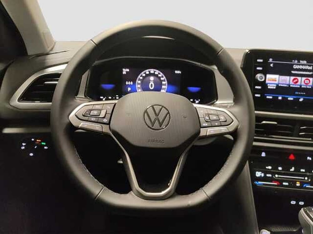 Volkswagen T-Roc nuova a Como (6)