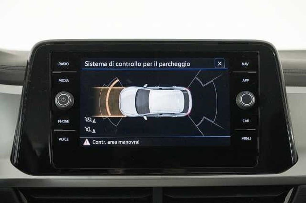 Volkswagen T-Roc usata a Como (15)