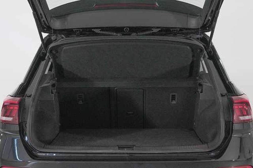 Volkswagen T-Roc usata a Como (7)