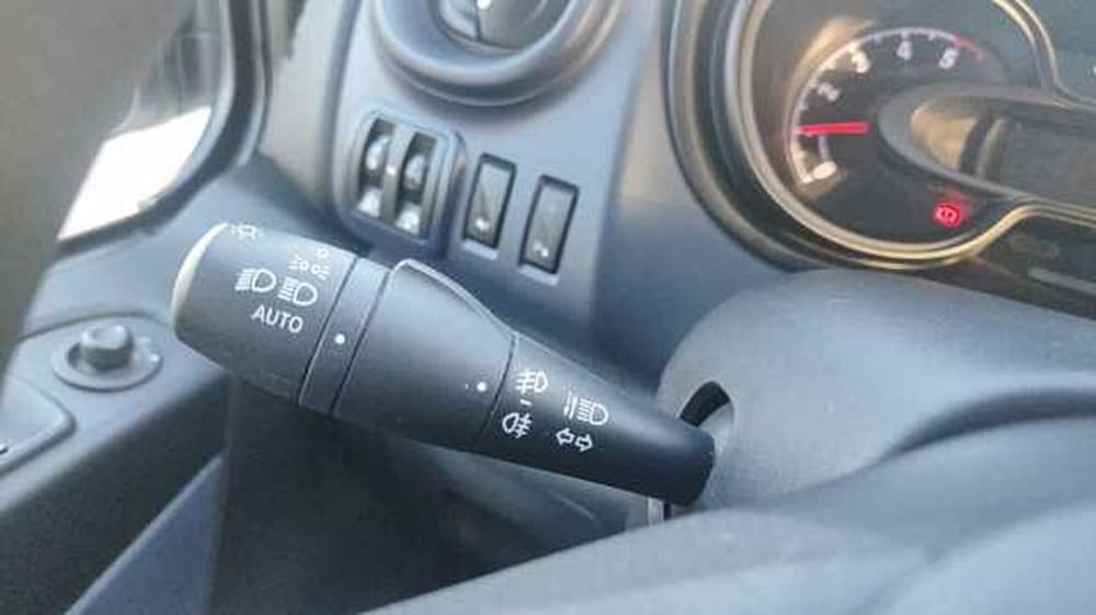 Opel Vivaro Furgone usata a Firenze (16)