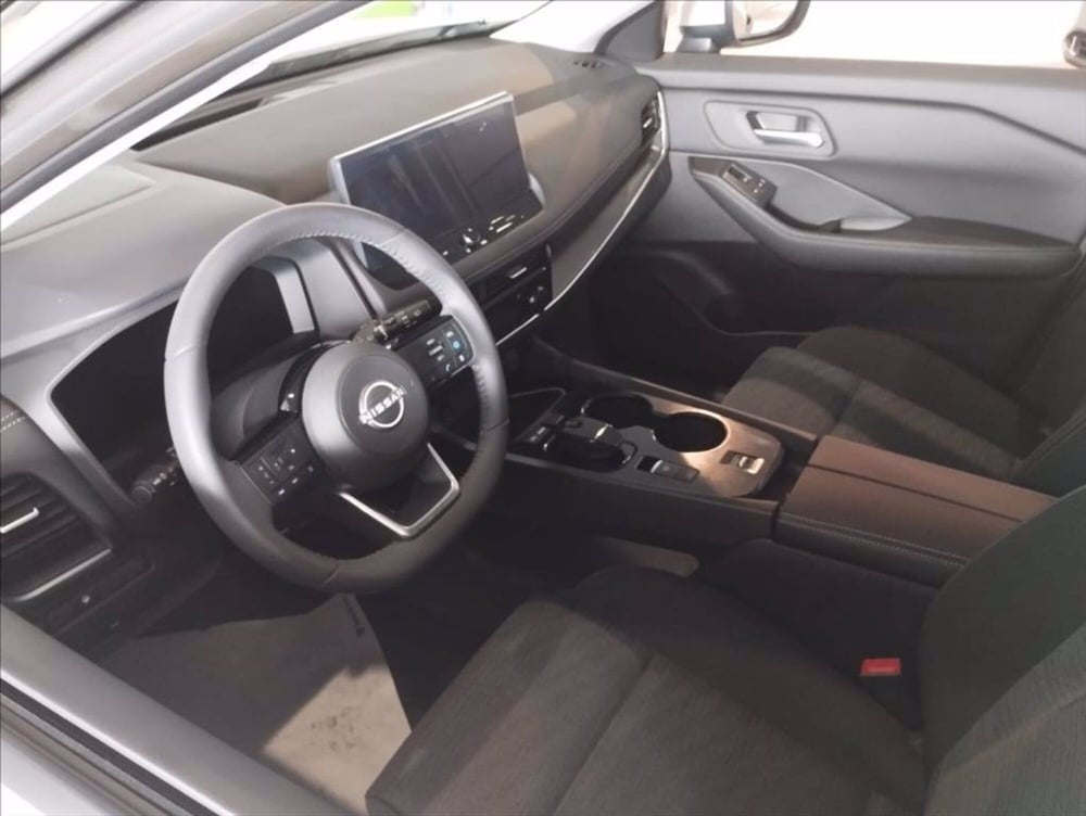 Nissan X-Trail nuova a Milano (4)