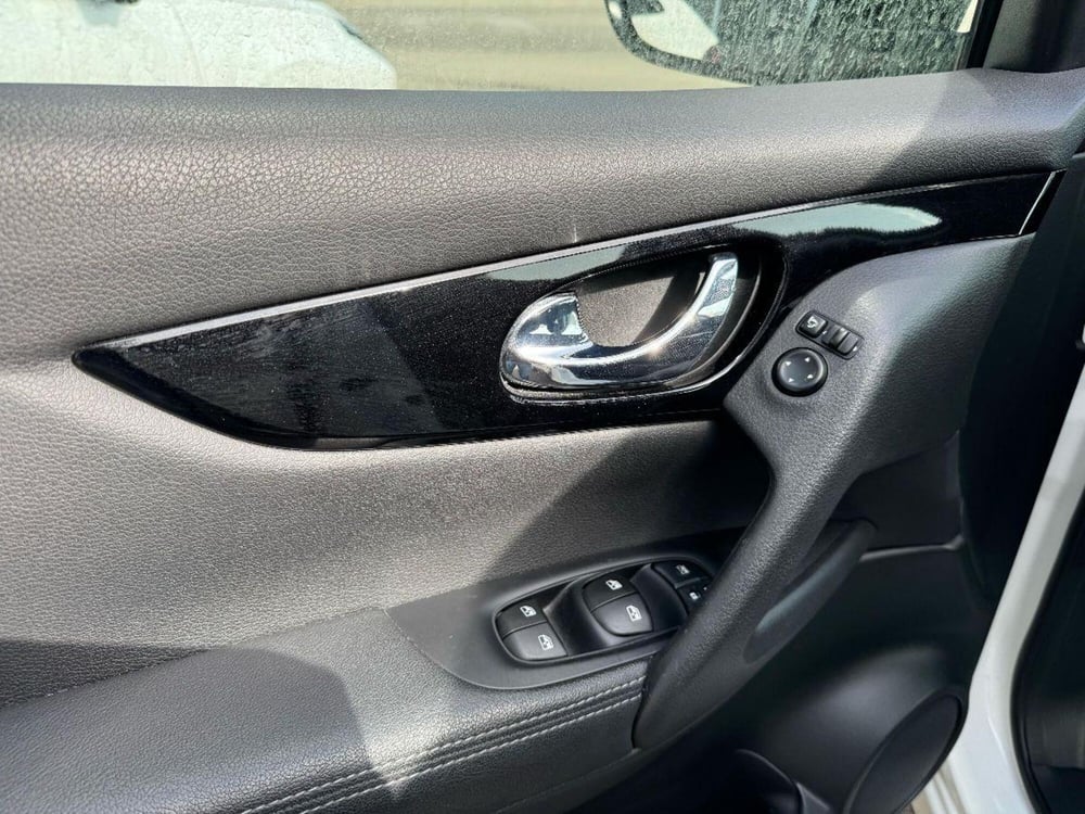 Nissan Qashqai usata a Lecce (11)
