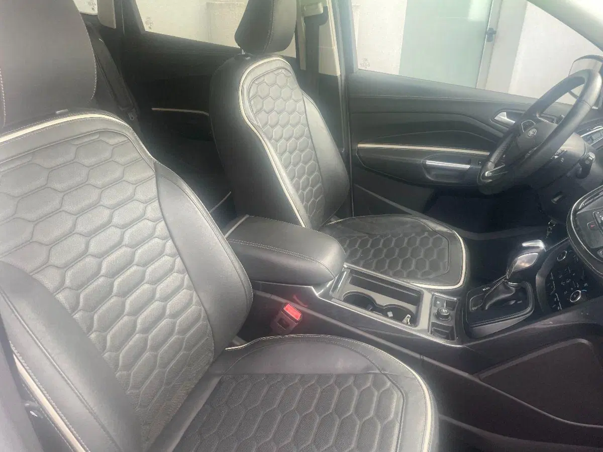 Ford Kuga usata a Lecce (17)