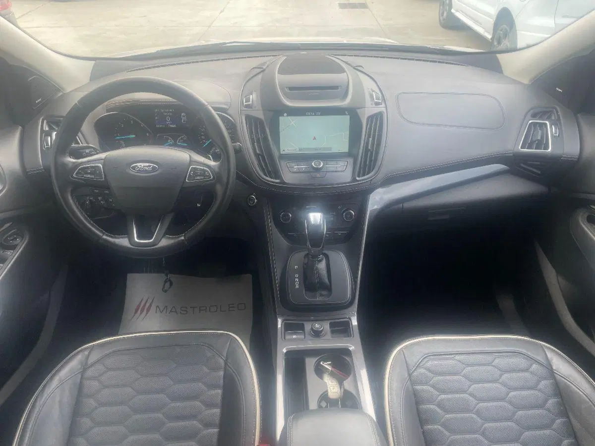 Ford Kuga usata a Lecce (19)
