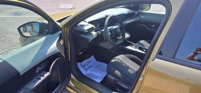 Lancia Ypsilon nuova a Padova (9)