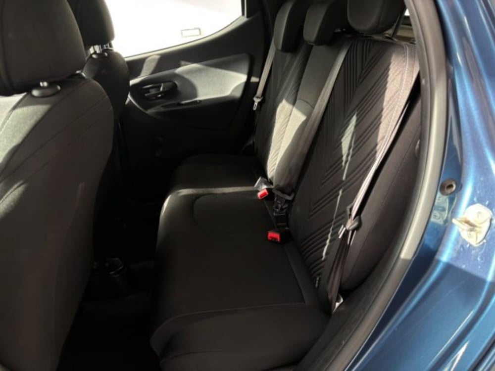 Lancia Ypsilon usata a Napoli (12)