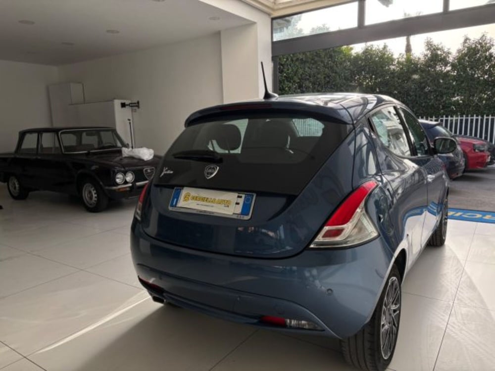Lancia Ypsilon usata a Napoli (7)