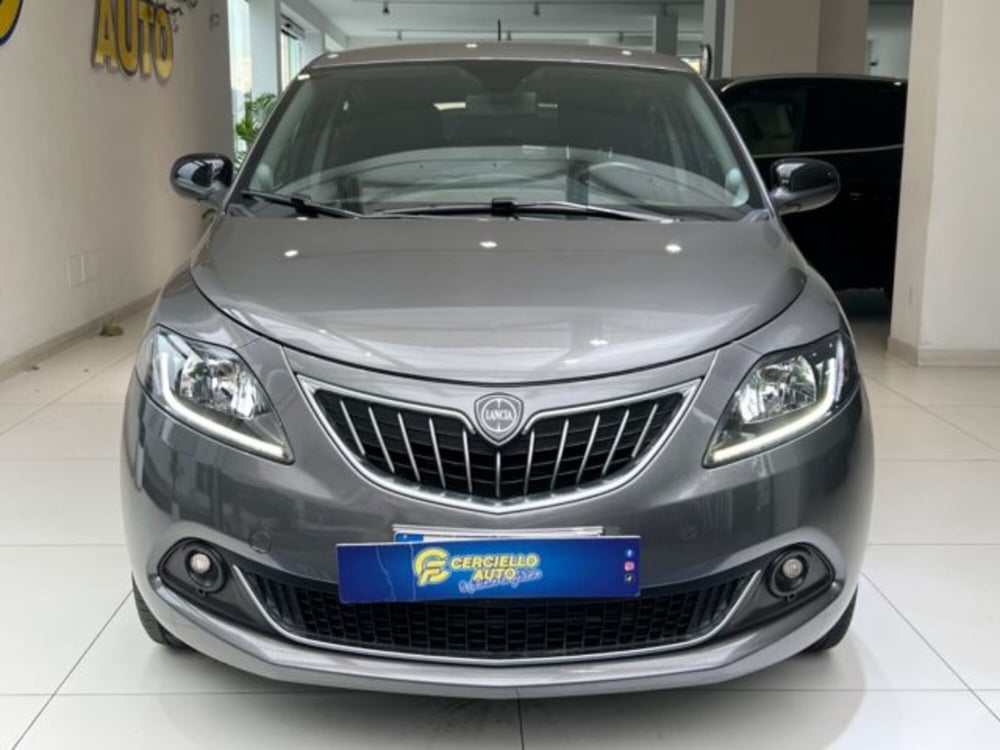 Lancia Ypsilon usata a Napoli (4)