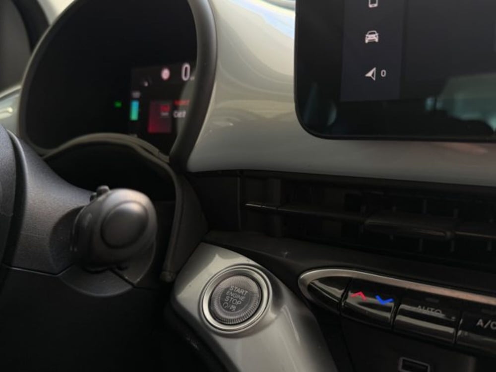 Fiat 500e usata a Napoli (15)