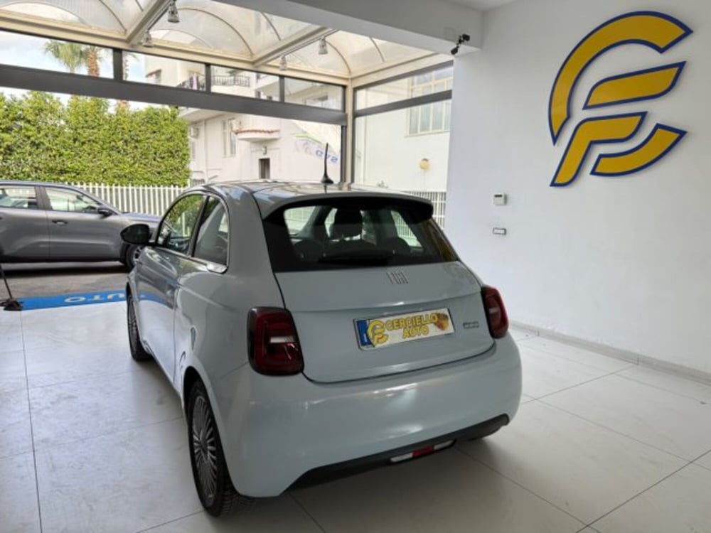 Fiat 500e usata a Napoli (7)