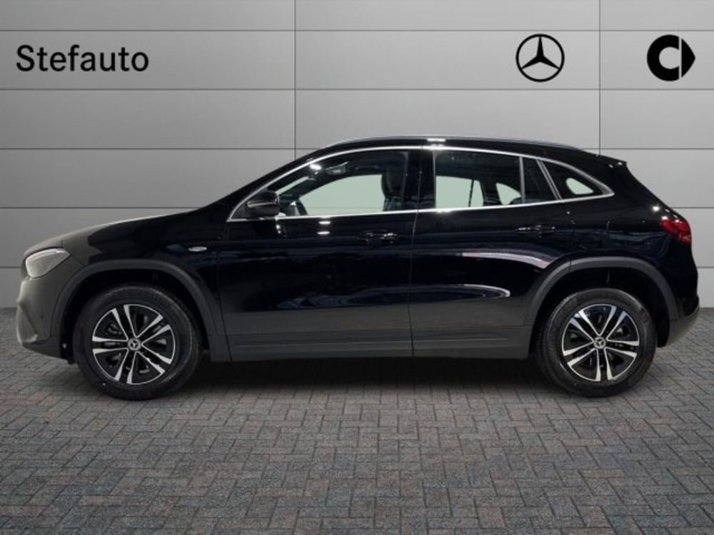 Mercedes-Benz GLA SUV nuova a Bologna (3)