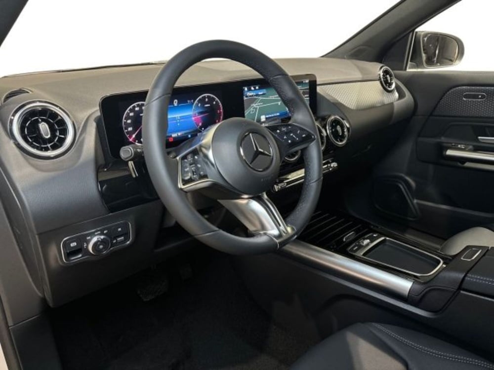 Mercedes-Benz GLA SUV nuova a Bologna (11)