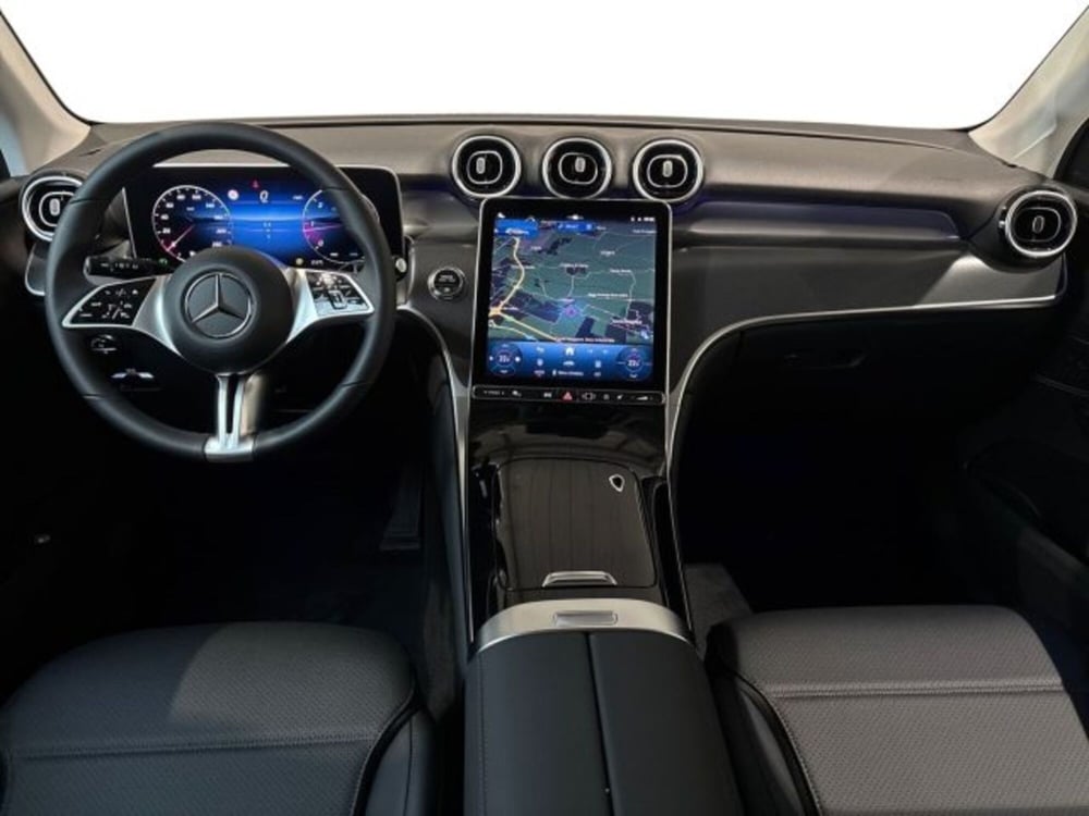 Mercedes-Benz GLC nuova a Bologna (13)
